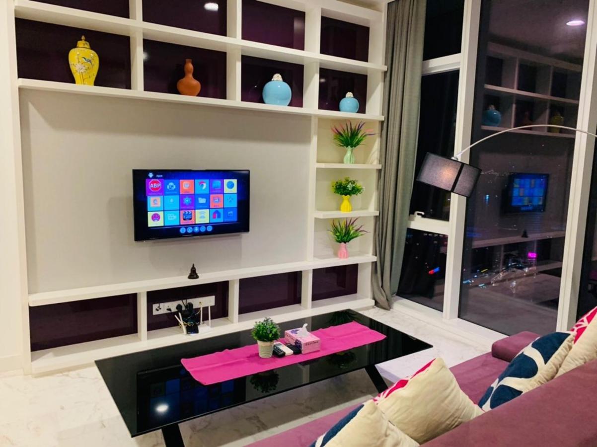 Faced Suites Platinum Klcc Kuala Lumpur Exterior photo