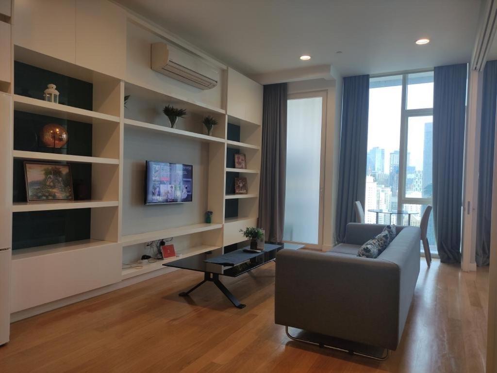 Faced Suites Platinum Klcc Kuala Lumpur Exterior photo