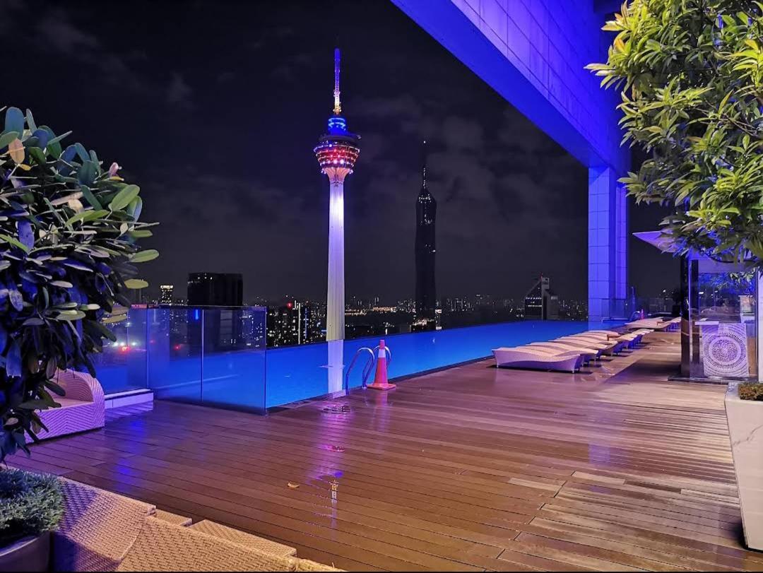 Faced Suites Platinum Klcc Kuala Lumpur Exterior photo