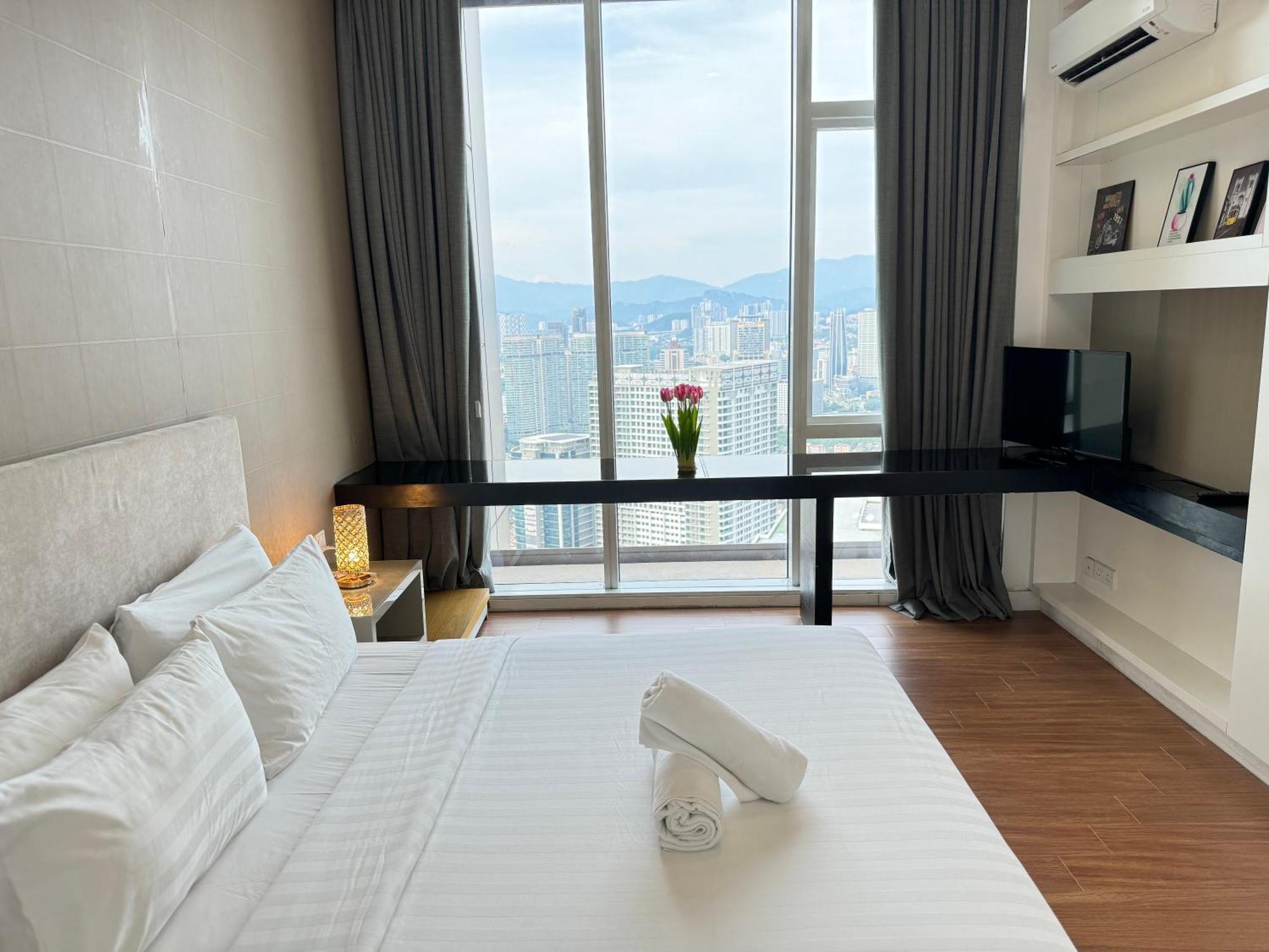 Faced Suites Platinum Klcc Kuala Lumpur Exterior photo